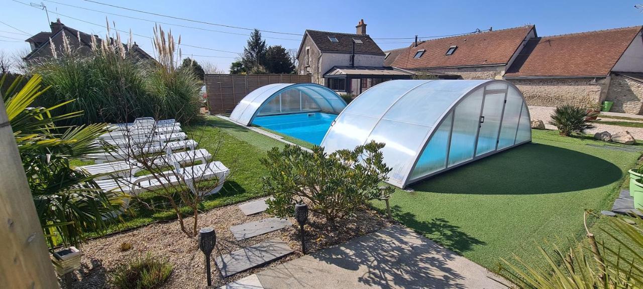 Hotel Gite La Belle Aventure Avec Piscine Et Jacuzzi Mosnes Exteriér fotografie